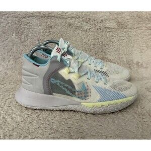 Nike Kyrie FlyTrap - Size 5Y